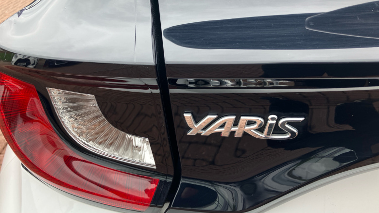 Toyota Yaris 1.5 Hybrid Icon 5dr CVT Hybrid Hatchback